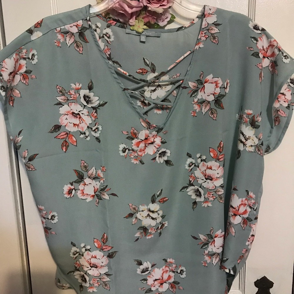 Floral silky top